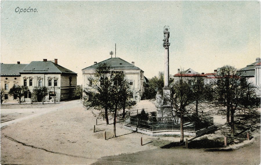 Kupka Square from the town hall 1912 - 2011